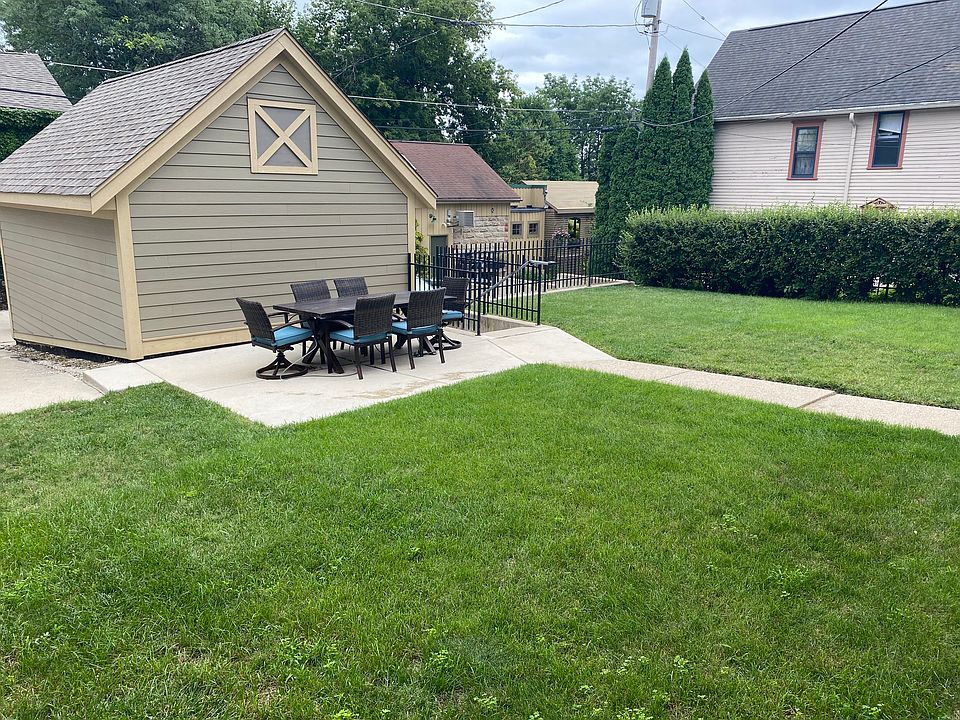 Beautiful backyard with patio