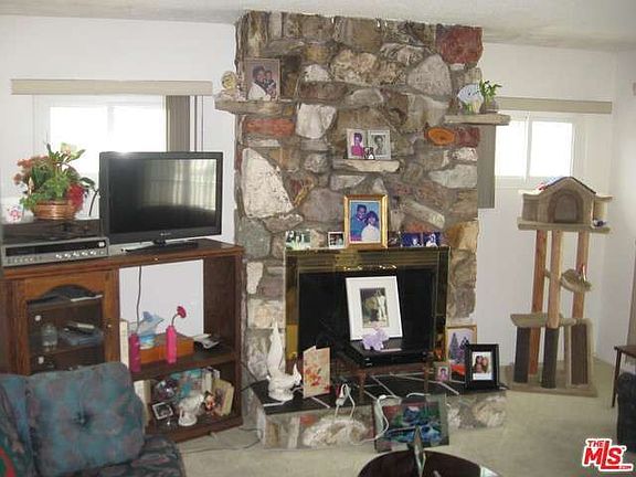 3rd image of 11000 Mansel Ave