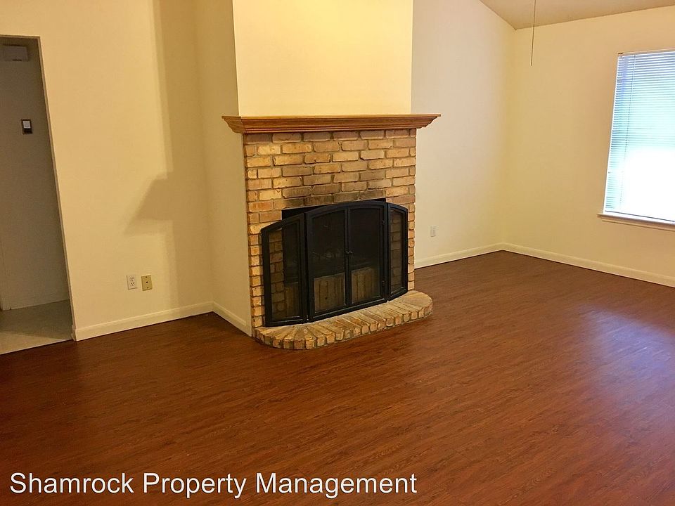 2nd image of 518 Barbara Jean Dr