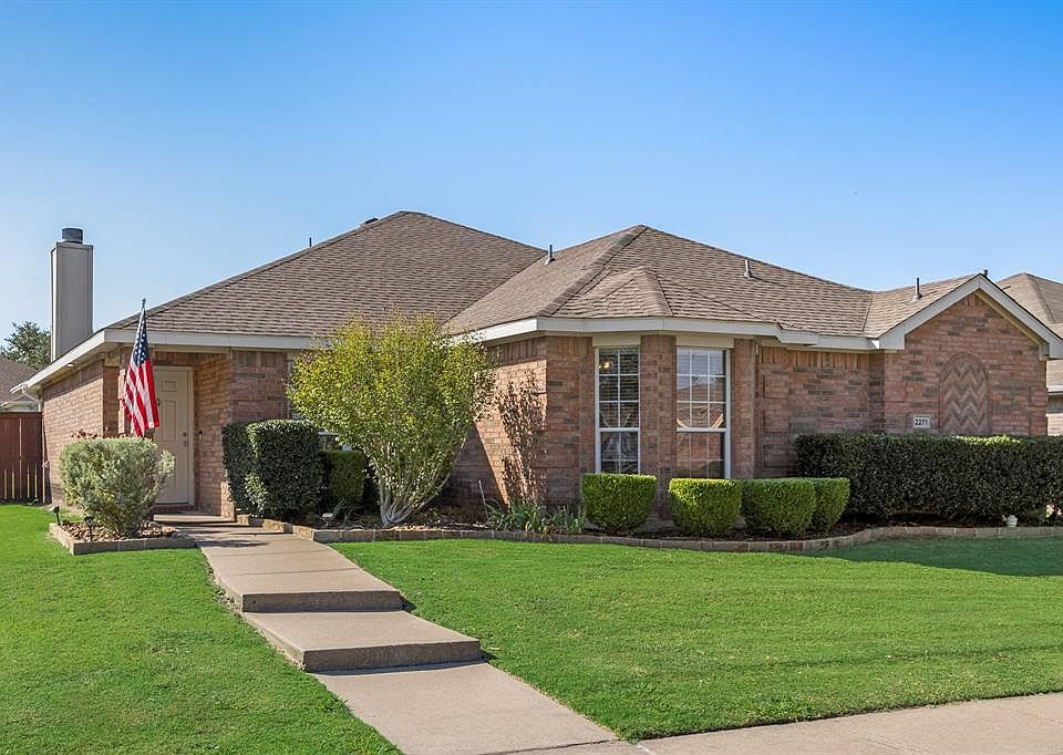 1st image of 2271 Fieldcrest Dr #2271
