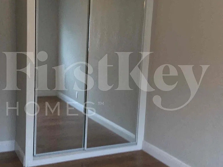 6521 Roosevelt St — Photo 17