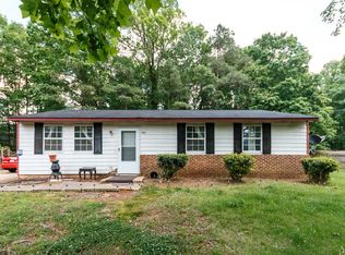 2009 Atkins Dr, Raleigh, NC 27610