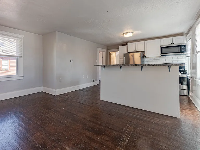 5515 Bridge Ave — Photo 6