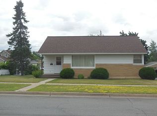 317 Section St, Norway, MI 49870