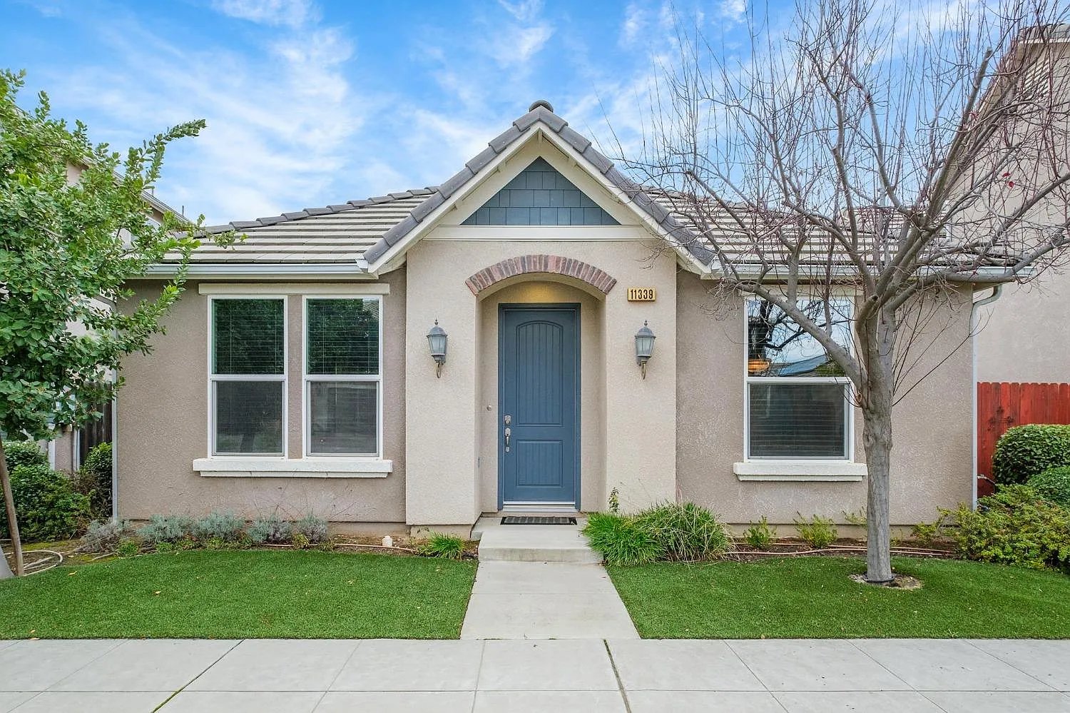 11339 N Blue Sage Ave photo 1