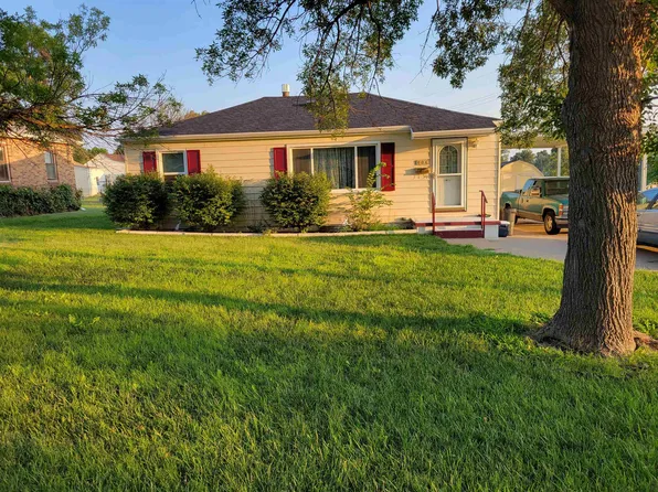 606 SUNSET DRIVE, Mccook, NE 69001