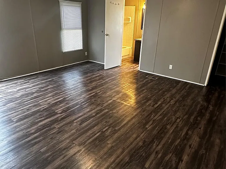 2021 N Battlebell Rd #40 — Photo 4