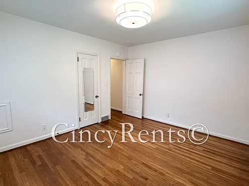 837 Van Dyke Ave #1 — Photo 11
