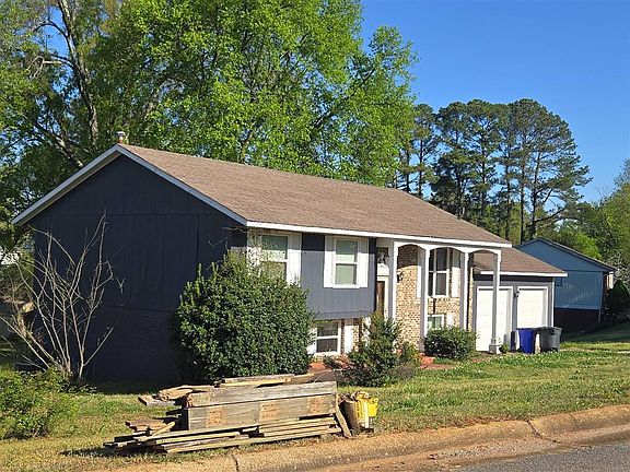 4th image of 139 Roberts St