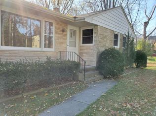 N49W7129 Western Rd, Cedarburg, WI 53012