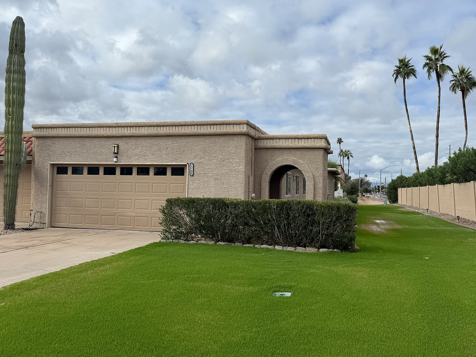 2 bed, 1626 sqft, $2,300 — Photo 1
