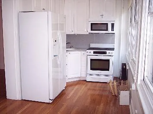 Rented by Corcoran | media 12