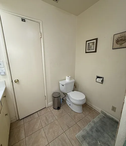9842 Stanford Ave — Photo 7