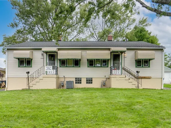 2579 & 2581 Benton St, Akron, OH 44312