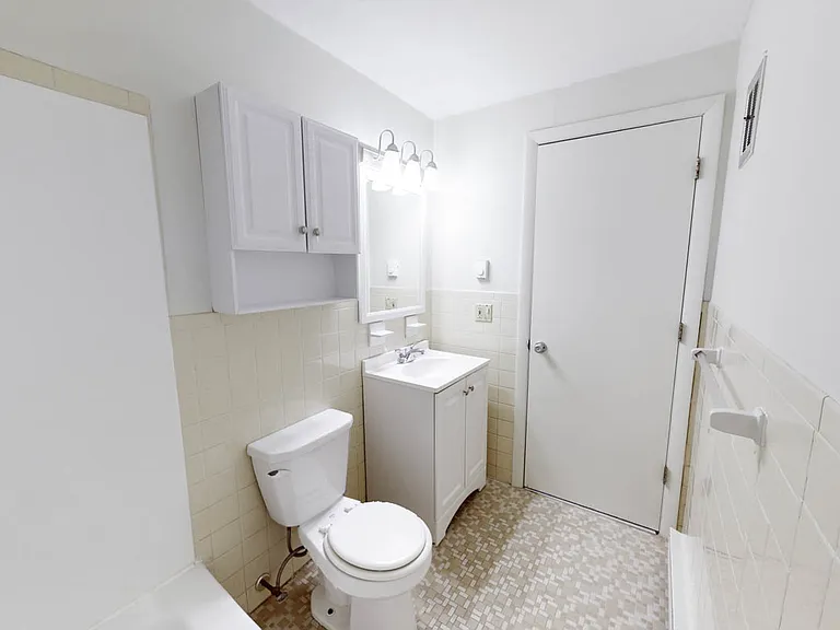 Bright- custom Modern Baths