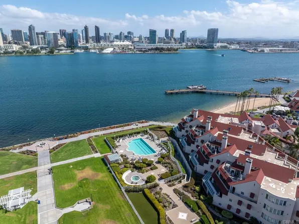 1133 1st St Unit 320, Coronado, CA 92118