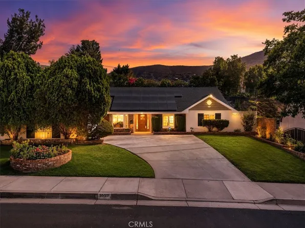 5553 Peacock Ln, Riverside, CA 92505