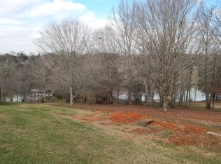 128 Lakeview Cove Dr, Loudon, TN 37774