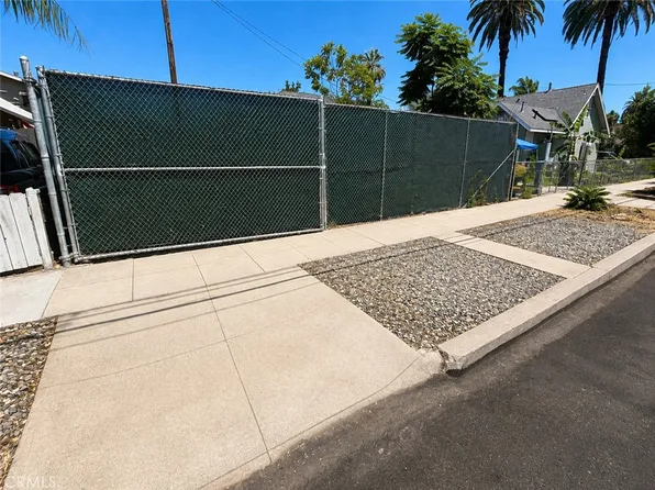 419 S Vine Ave, Ontario, CA 91762