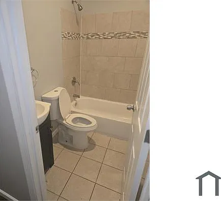 2434 N Calvert St #1 — Photo 14
