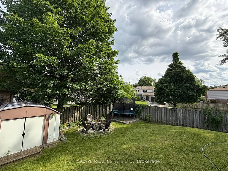 3346 Chokecherry Cres — Photo 34