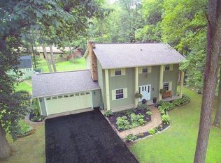 11608 Westwood Dr, Carmel, IN 46033