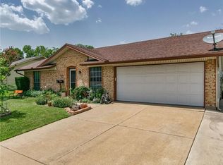 2027 Greenwood Rd, Carrollton, TX 75006