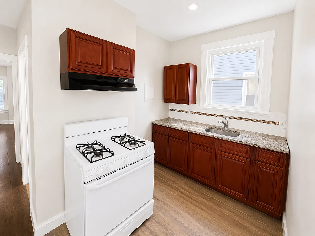 Building Photo - 793-795 S 12th St #1