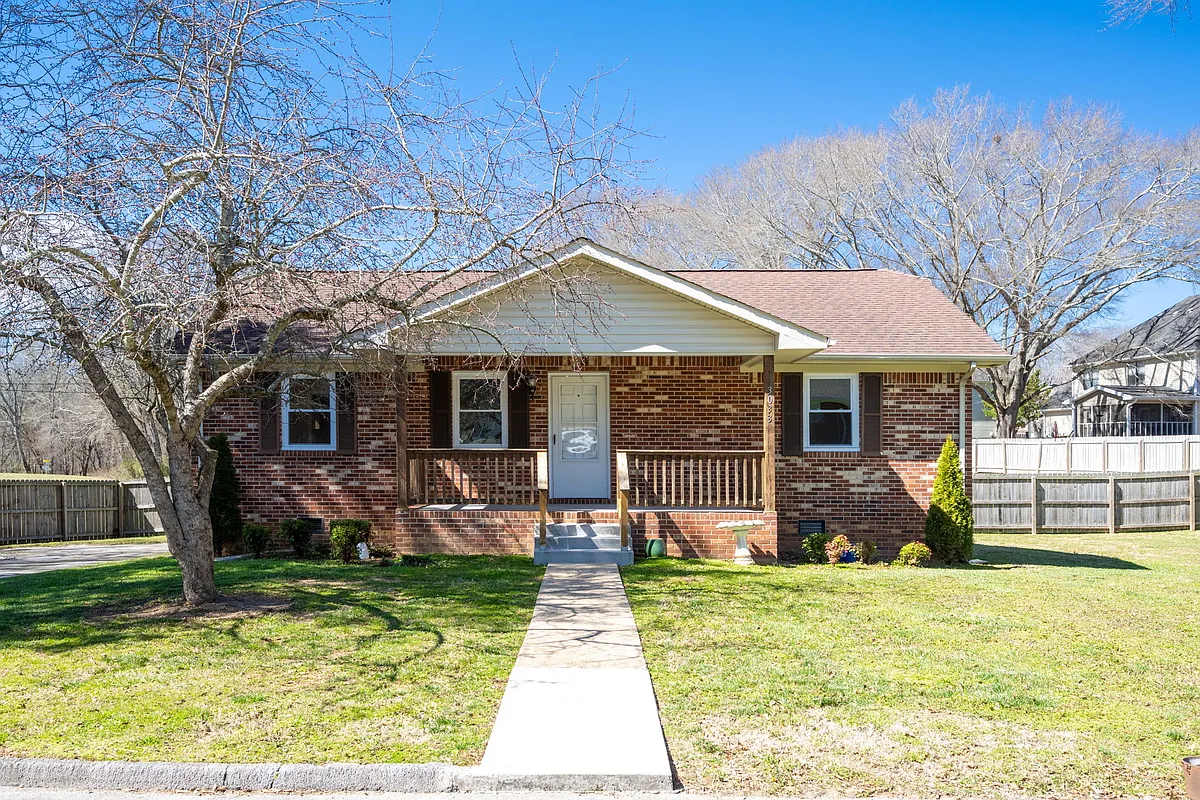 Building Photo - 3033 Speicher Cir