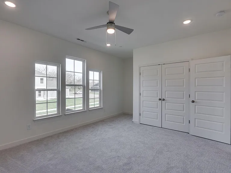 169 Bess Blvd — Photo 28
