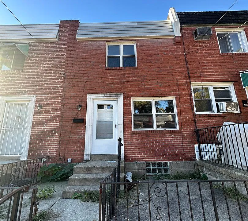 310 Fern St