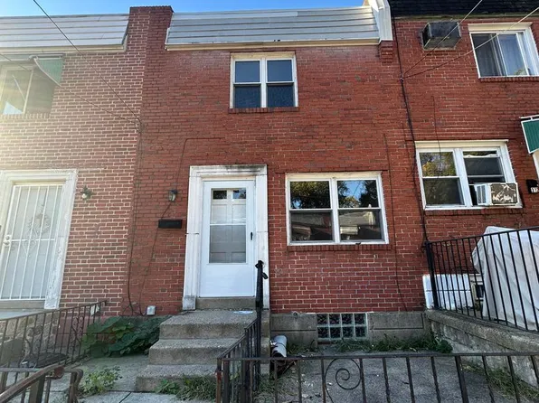 310 Fern St, Darby, PA 19023