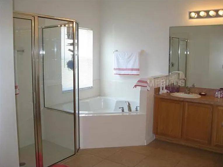 3705 Greencrest Ct — Photo 24