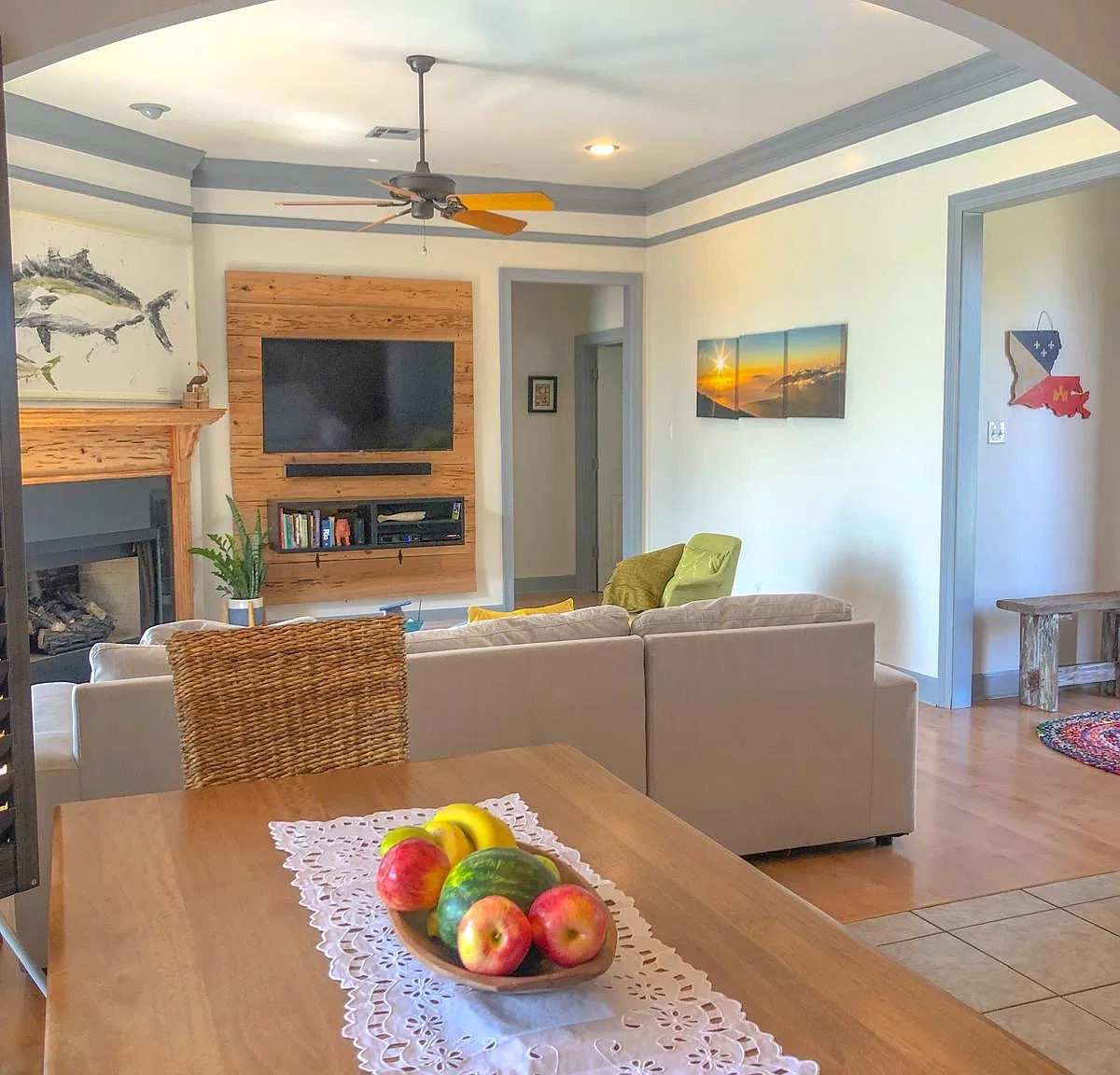 3 bed, 1941 sqft, $2,800 — Photo 3