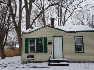 26006 Dartmouth St, Inkster, MI 48141