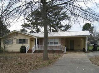 44 Hickory Dr, Oxford, AL 36203