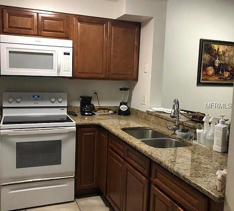 3rd image of 10861 Windsor Walk Dr APT 109
