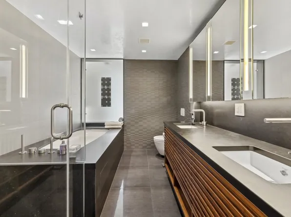 16 Warren Street image 11 of 16