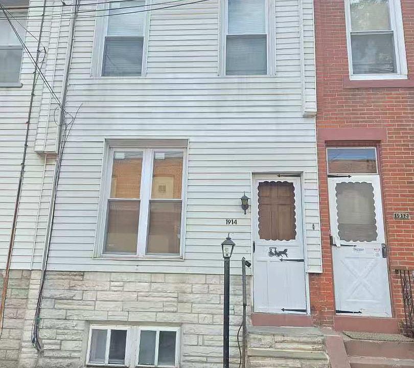 1st image of 1914 E Hazzard St