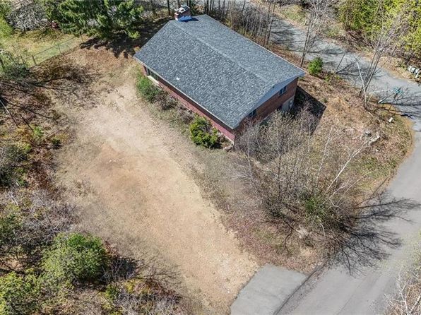 500 Mountain Top Ter, McAdoo, PA 18237