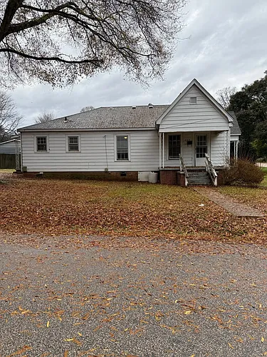 703 Louise St #703 Photo 1