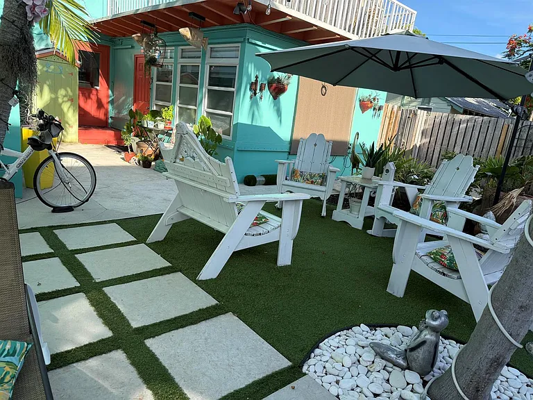 15 N Ocean Ln #3 — Photo 3