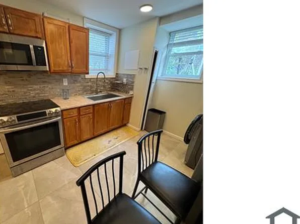 3085 Bevy Pl, Bronx, NY 10465