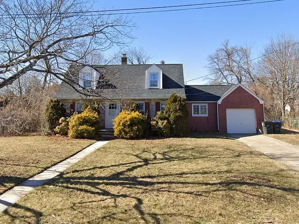 2171 Village Rd, Wall Township, NJ 08750