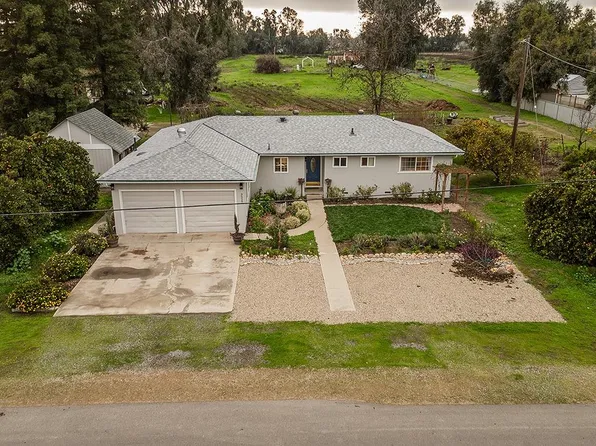 3529 N Indianola Ave, Sanger, CA 93657