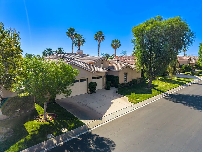 45168 Coeur Dalene Dr — Photo 35