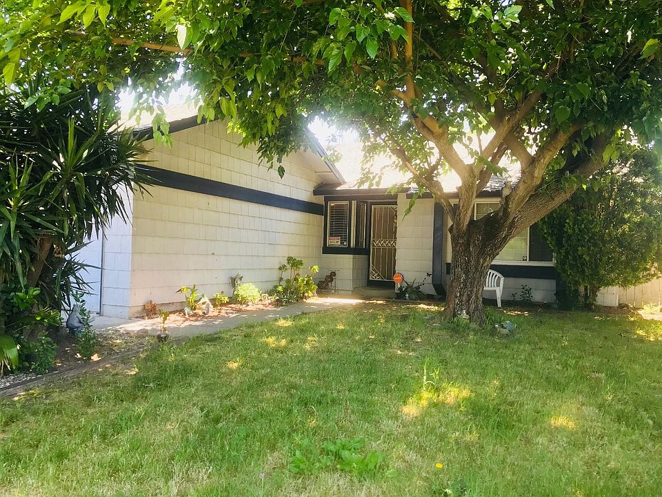 2nd image of 172 Gunnison Ave