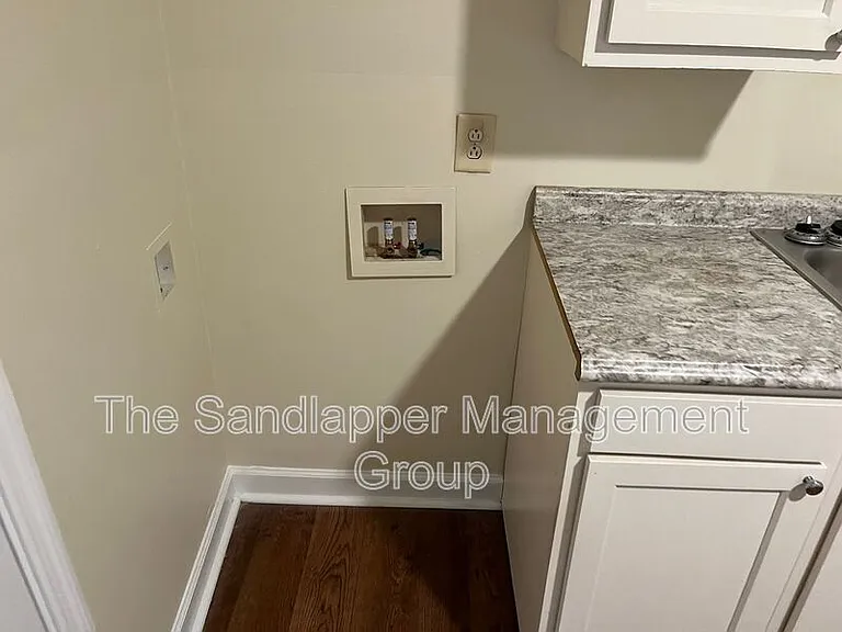 634 Cashew St #B — Photo 5