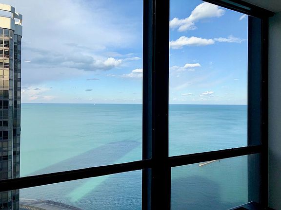 4th image of 900 N Lake Shore Dr APT 2607