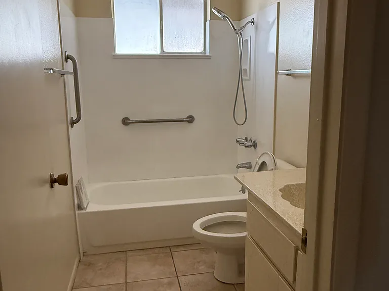 12235 N Cherry Hills Dr W — Photo 7